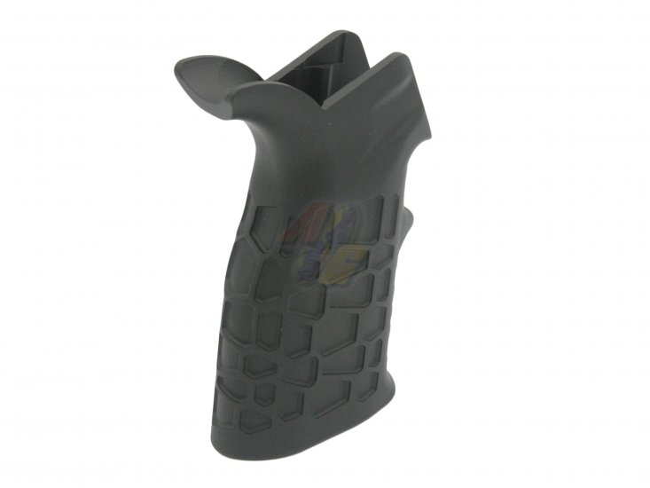 --Out of Stock--G&P CNC Alumnium Honeycomb Heat Sink Grip For M4/ M16 Series AEG ( Back ) - Click Image to Close
